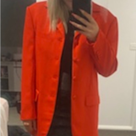 Oversized red blazer with shoulder pads♥️ - Picture 6 of 6